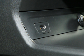 2022款东风风神E70