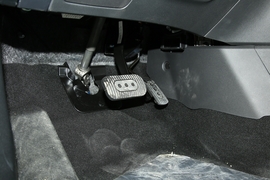 2022款东风风神E70