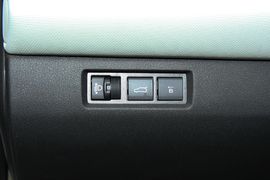 2022款东风风神E70