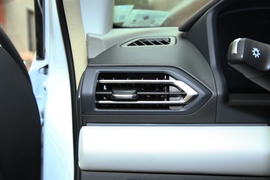 2022款东风风神E70