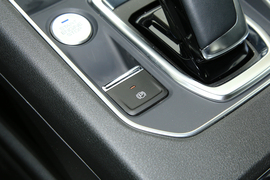 2022款东风风神E70