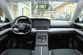 2022款东风风神E70