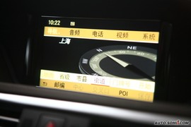 2009款奔驰E300试驾