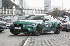 2021款宝马M4