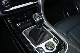 2021款北汽瑞翔X5