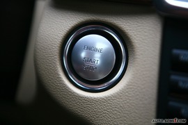 2009款奔驰E300试驾