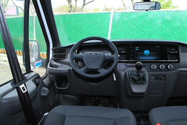 2021款福特新世代全顺