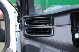 2021款福特新世代全顺