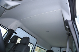 2021款福特新世代全顺