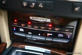 2009款奔驰E300试驾
