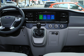 2021款福特新世代全顺