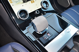 2022款路虎揽胜星脉