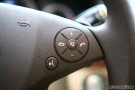 奔驰E300