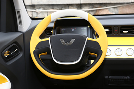 2022款五菱宏光MINIEV