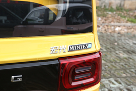 2022款五菱宏光MINIEV