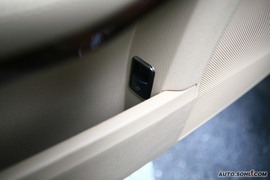 奔驰E300