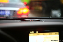 奔驰E300
