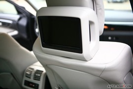 奔驰E300
