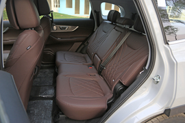 2022款奇瑞瑞虎8