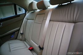奔驰E300