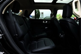 2022款福特探险者