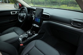 2022款福特探险者