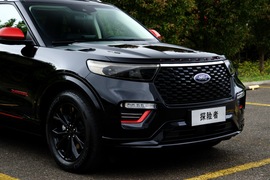 2022款福特探险者