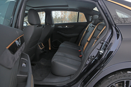 2021款东风风神奕炫MAX