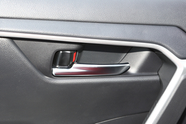 2021款丰田威兰达新能源