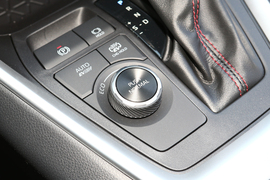 2021款丰田威兰达新能源