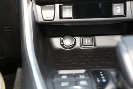 2021款丰田威兰达新能源