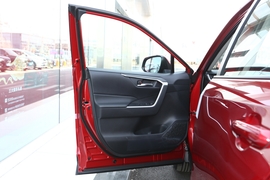 2021款丰田威兰达新能源