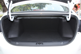 2021款东风风神奕炫MAX