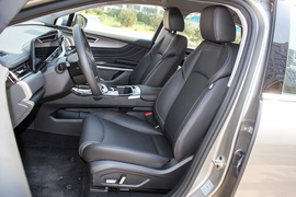 2022款雷诺江铃羿