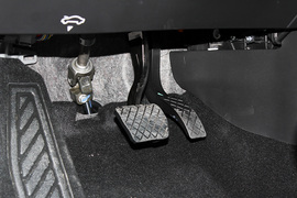 2022款雷诺江铃羿