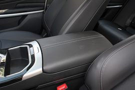 2022款雷诺江铃羿