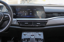 2022款雷诺江铃羿