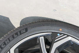 2022款雷诺江铃羿