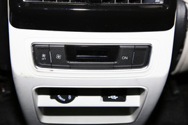 2022款东风风行·游艇