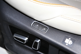 2022款东风风行·游艇