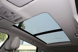 2022款东风风行·游艇