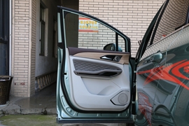 2022款东风风行·游艇