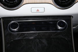 2022款东风风行·游艇