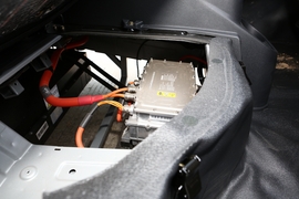 2022款长安睿行EM60