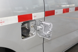 2022款长安睿行EM60