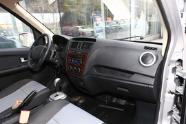 2022款长安睿行EM60