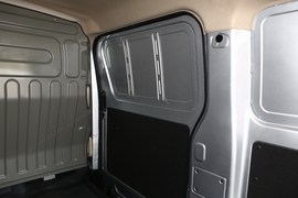 2022款长安睿行EM60