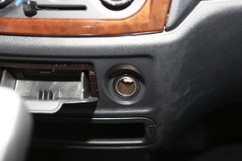 2022款长安睿行EM60