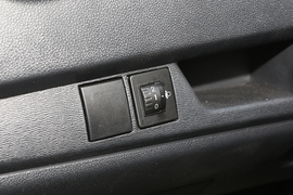 2022款长安睿行EM60