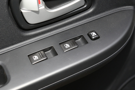 2022款长安睿行EM60